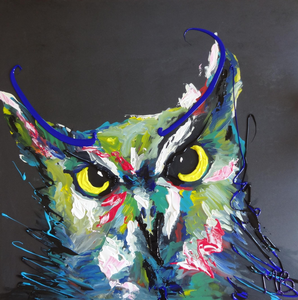 Marieke Brouwers (1974) maakt als autodidact hedendaagse abstracte en figuratieve schilderijen die gekenmerkt worden door het gebruik van dikke lijnen en heldere kleuren.