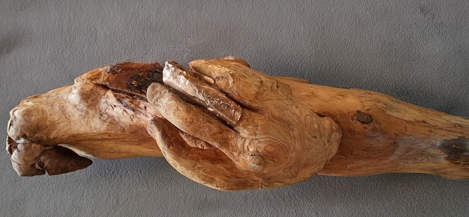 Hand