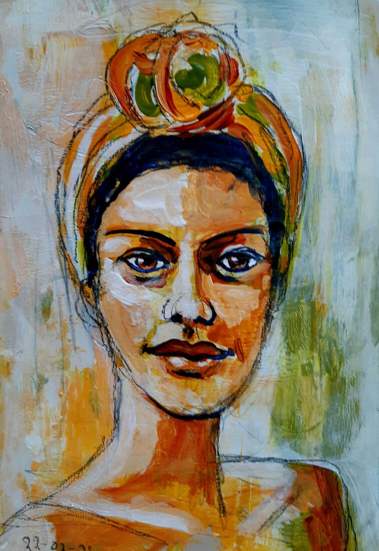 woman with hat 14/30