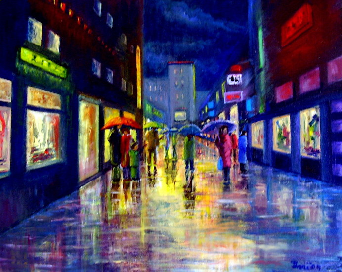 winkelstraat in de regen