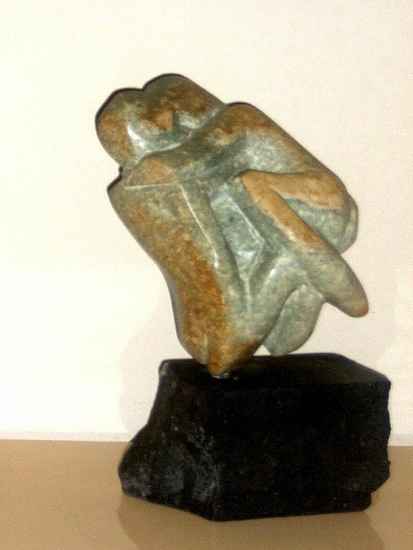 Groen stenen beeld nr 6