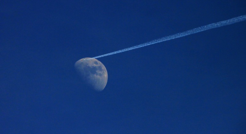 Mooncrosser