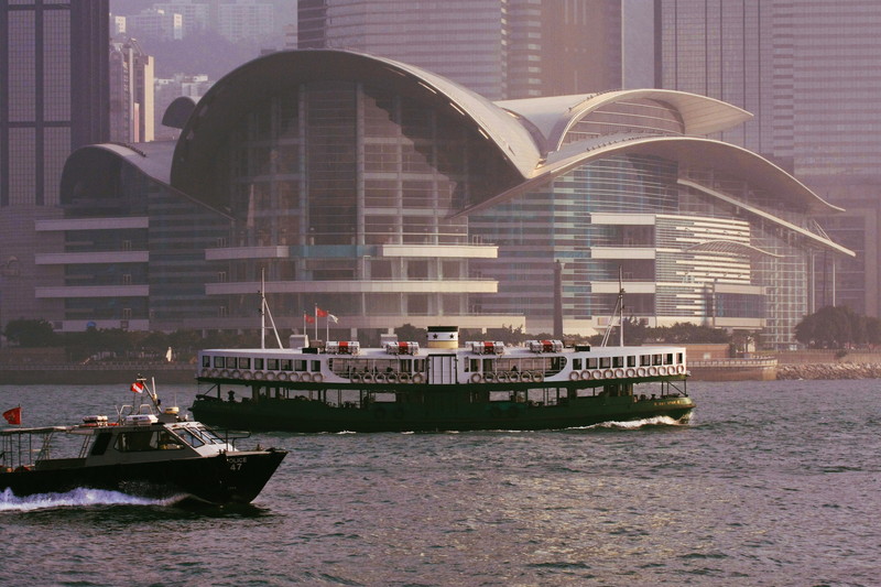 Werkende selfde 執勤者依然