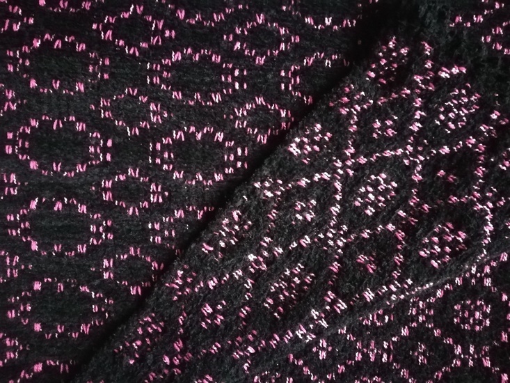 zwart/roze omslagdoek