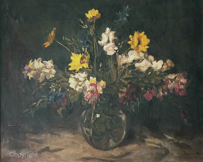 Glass vase with mixed flowers