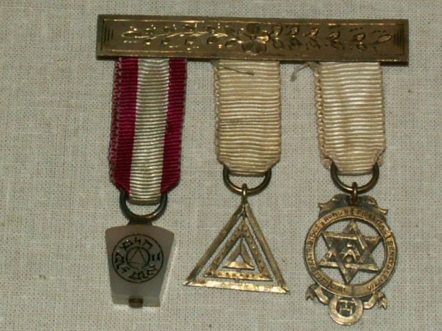 Set of 3 miniature medals
