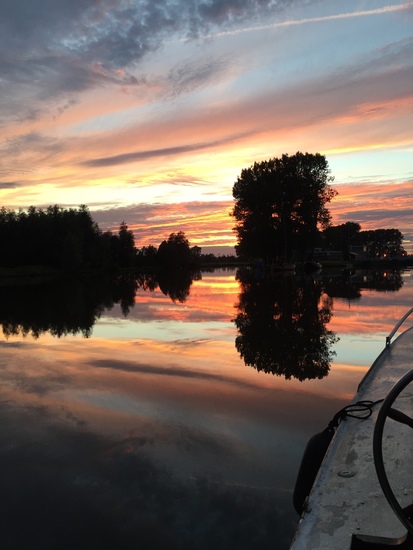 Wachten voor de sluis 5 - Dorkwerd