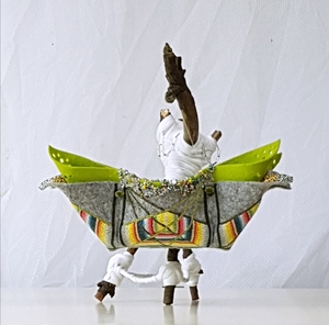 meer-luiken , vilten sculpturen