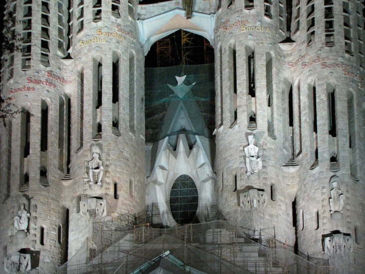 LA SAGRADA FAMILIA
