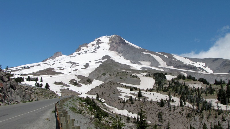 MOUNT HOOD