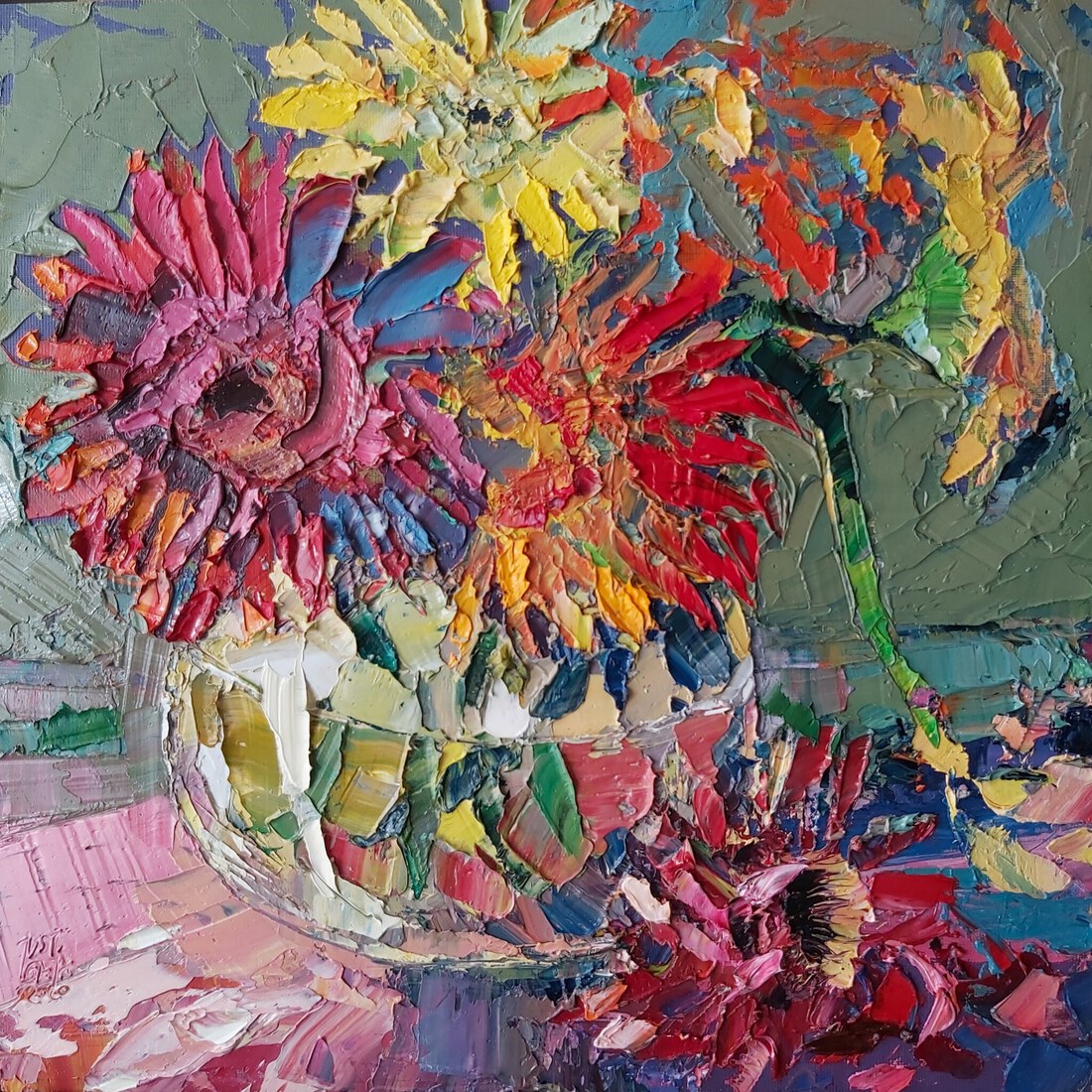 Composition with late gerberas