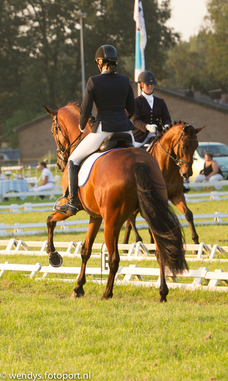 Concours in avondlicht