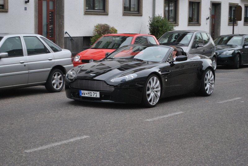 Aston Martin V8 Vantage Roadster