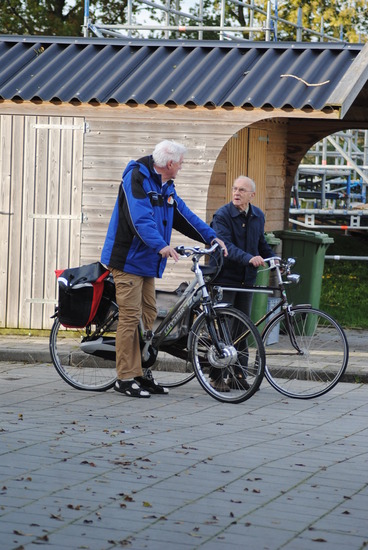Grote belangstelling bekijken het ONS Stadion.