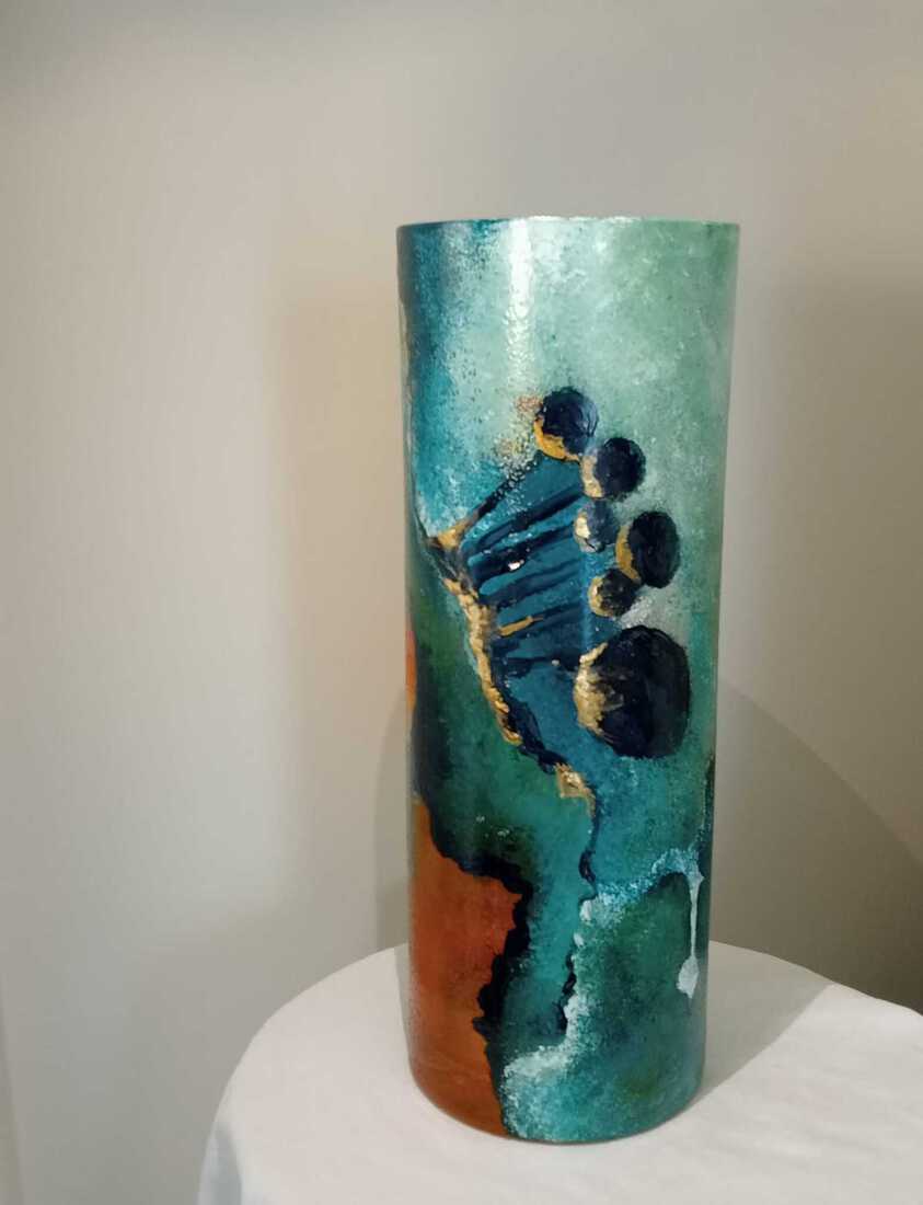 Beschilderde glazen vazen 