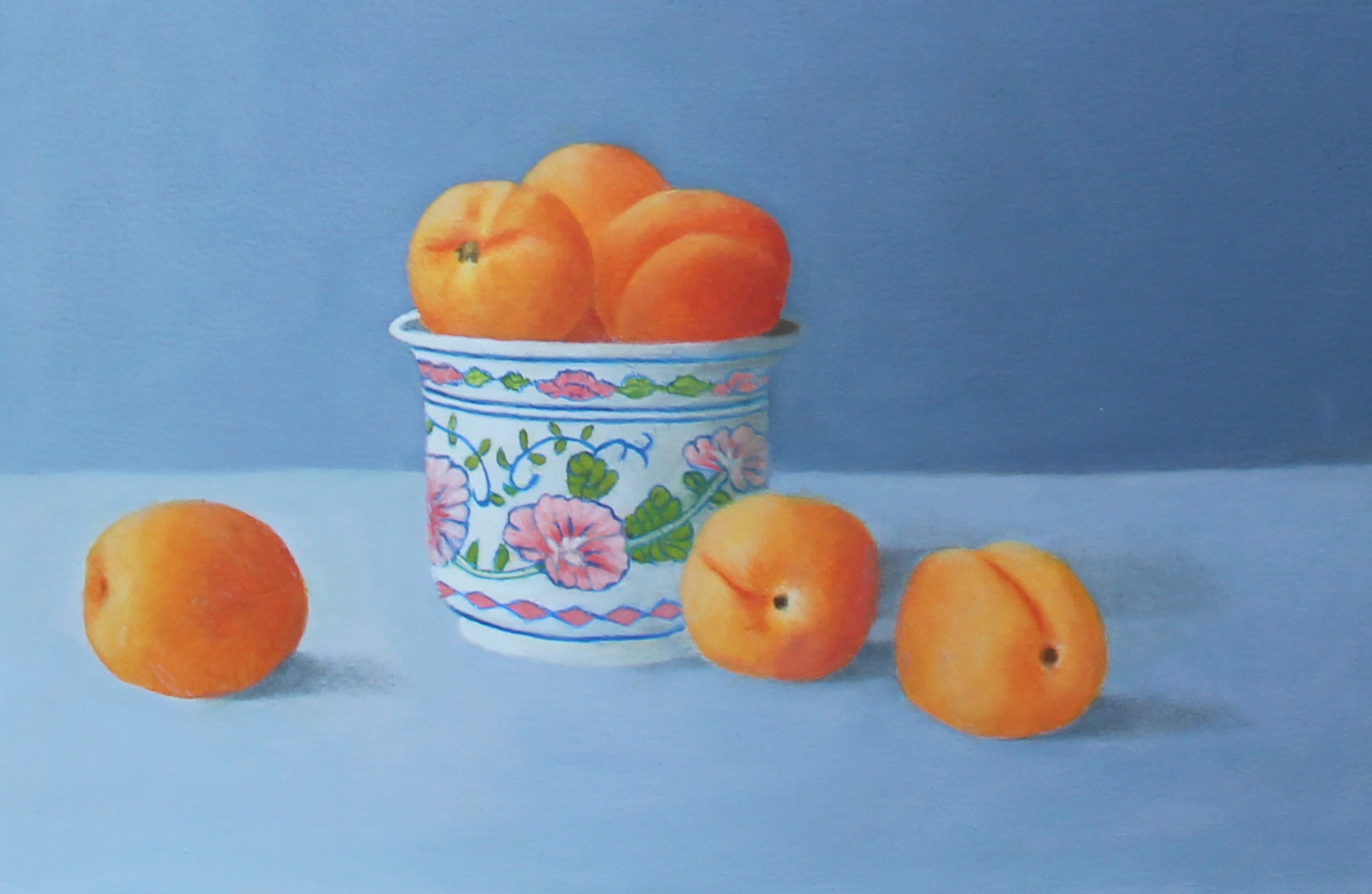 Abrikozen en oud potje