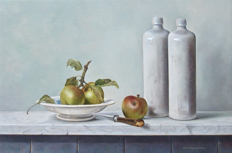 Stilleven met twee kruiken en appels