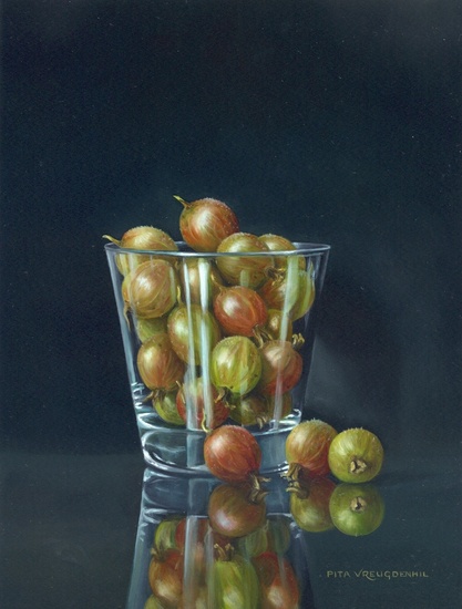 Stilleven met kruisbessen in glas