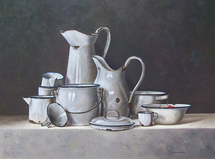 Stilleven met wit emaille