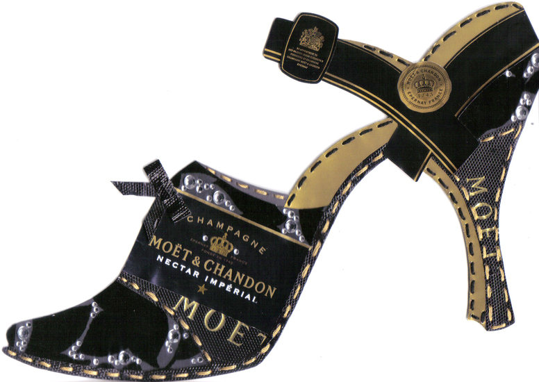 Black 4 - Shoes! by Eelko