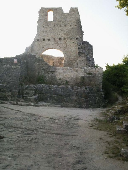 ruines een pleintje 9de eeuw