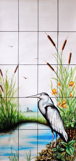 Reiger in het riet aan water .