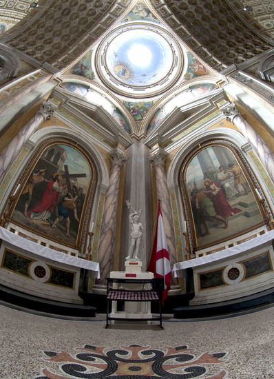 Basiliek van de Heilige Agatha en Barbara-5