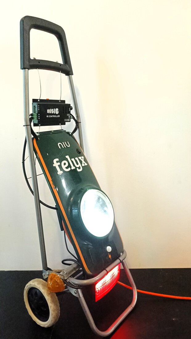021 Licht installatie: Shine