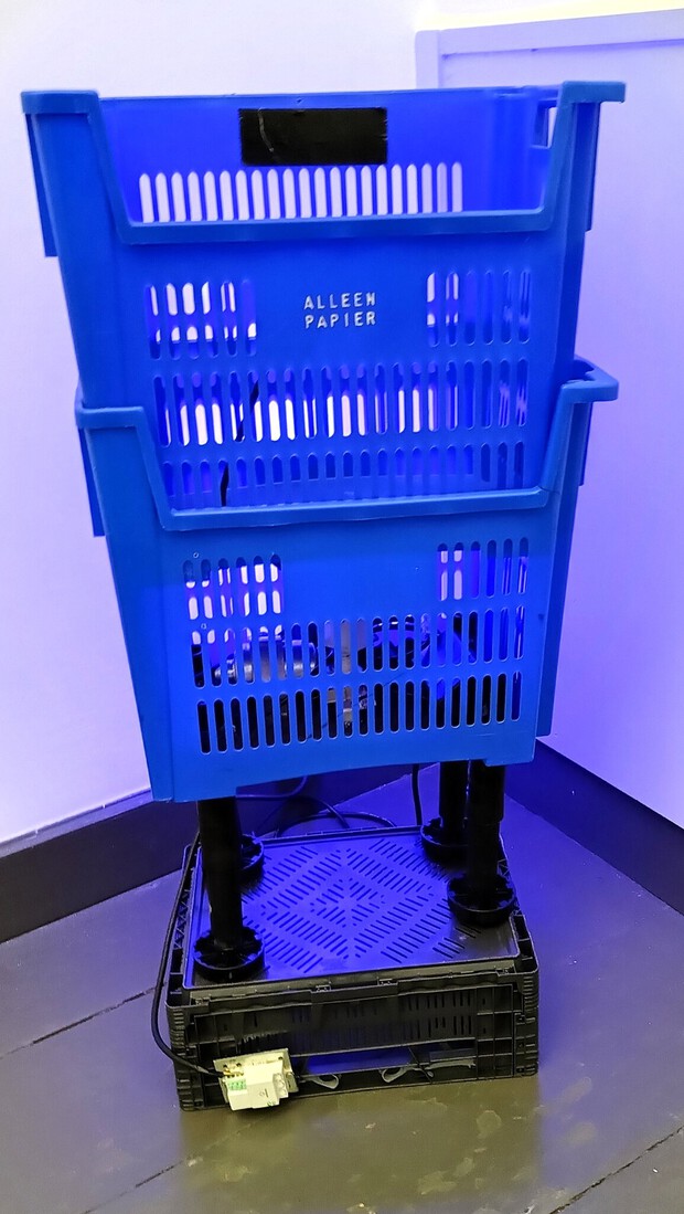 017 Kinetische installatie: Alleen papier