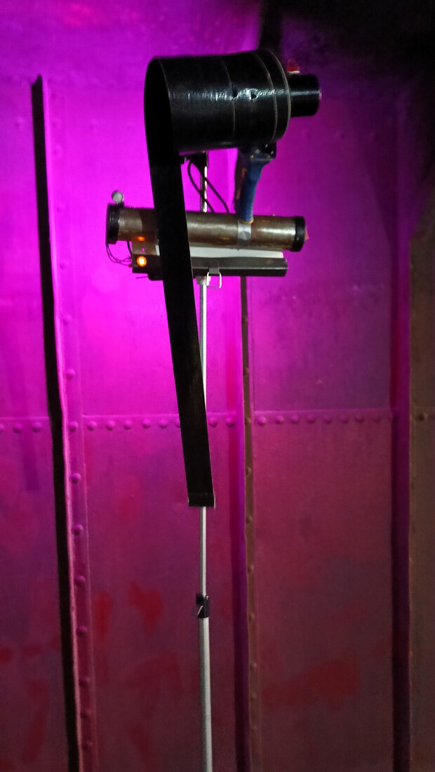 023 Kinetische installatie: Tape me