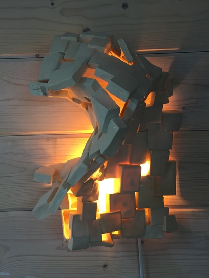 Porseleinen wandlamp