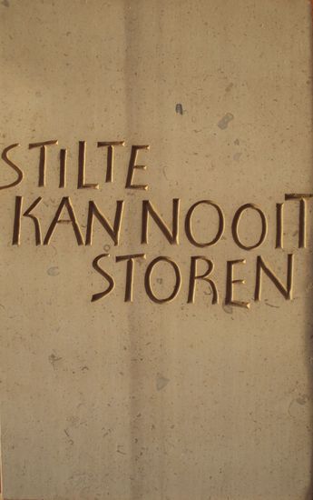 Stilte kan nooit storen