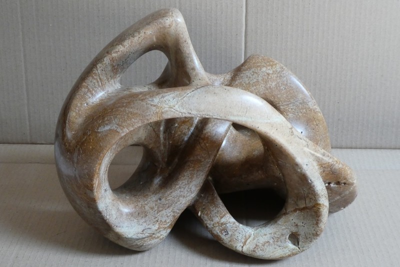 Kluwen, gemaakt van Braziliaanse speksteen