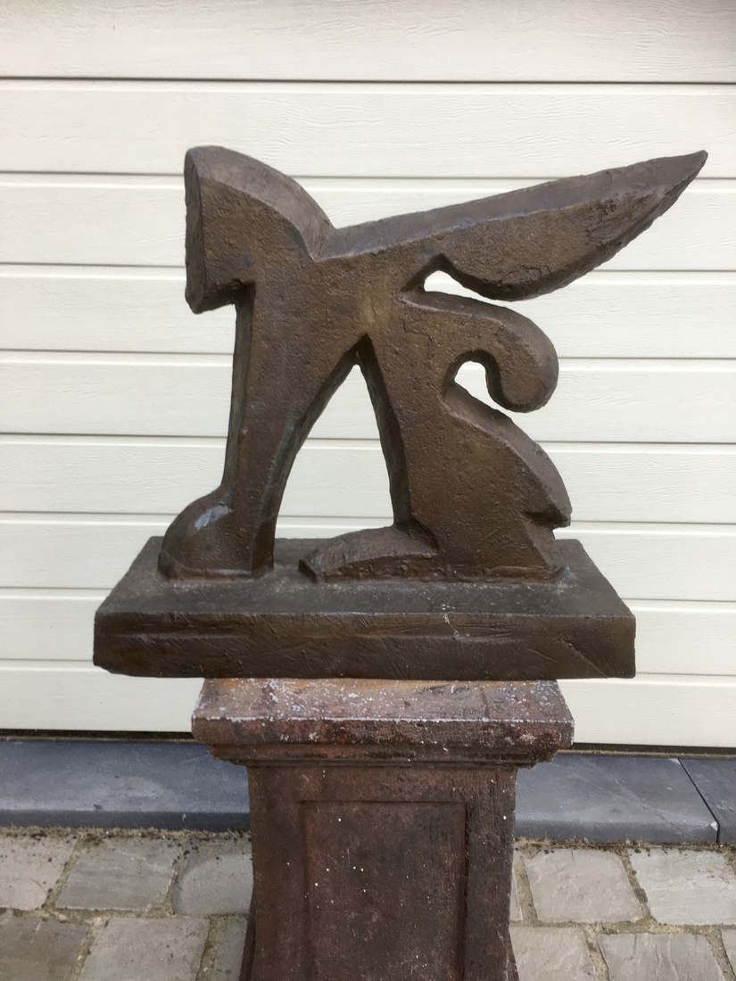 Steely horse . Stalen ros .