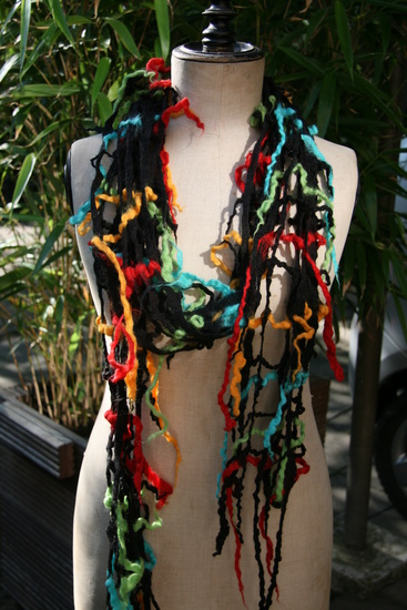 sjaal zwart &kleurtjes