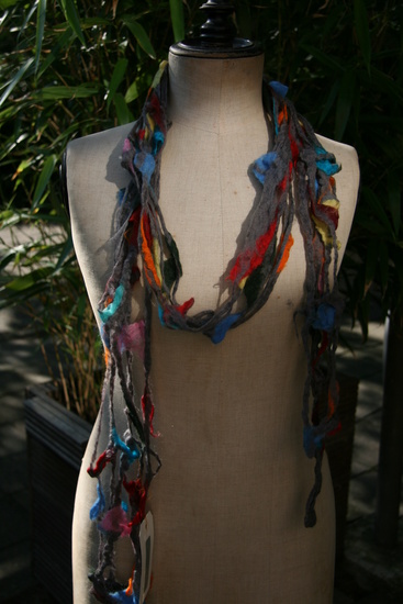 zomersjaal grijs&kleurtjes