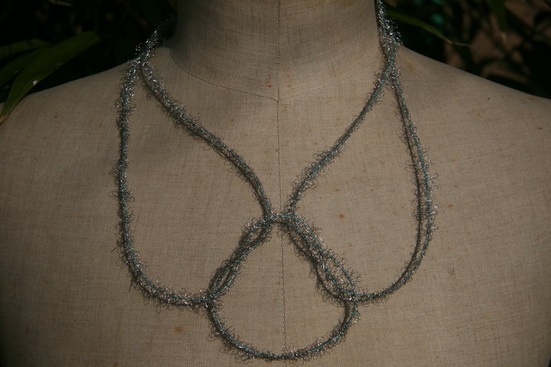 Collier platteknoop