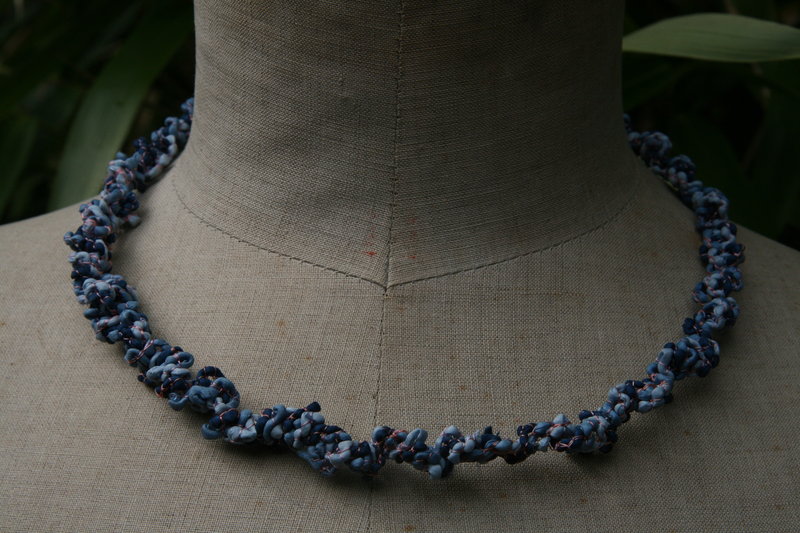 collier zijde en zilver