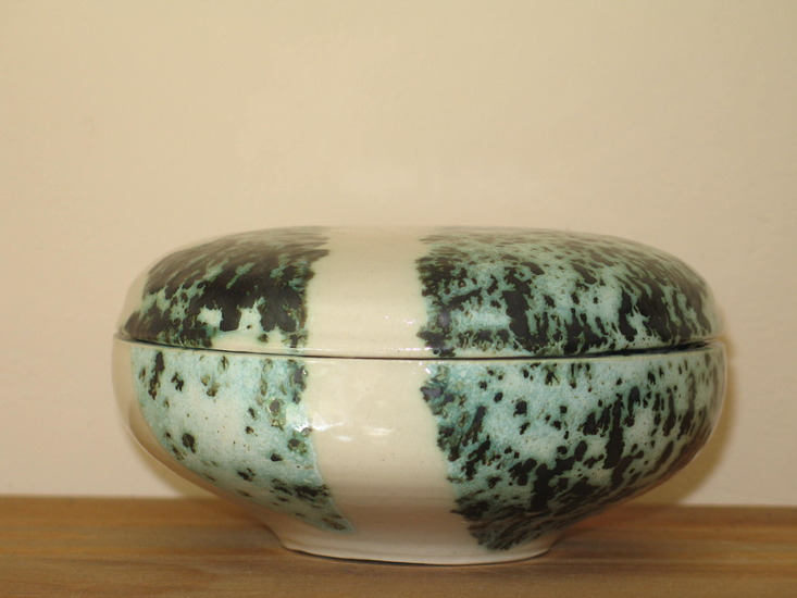 bowl with lid