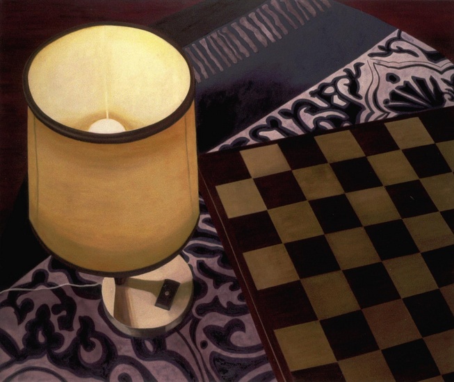 Stilleven met lamp en schaakbord