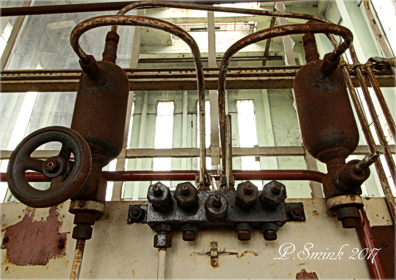 Oude krachtcentrale Huizen