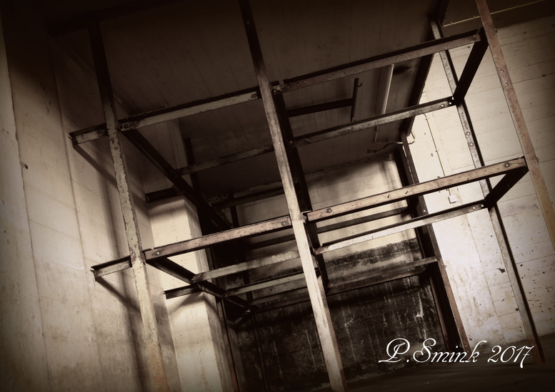 Oude krachtcentrale Huizen