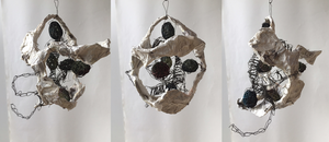 Blanco is een vorm, waarbij kunstenaars reageren op elkaars werk, veelal in een gekozen thema of formaat. Het doel hiervan is dat er een intensieve gedachtewisseling ontstaat over onderwerp, techniek en beeldende elementen.