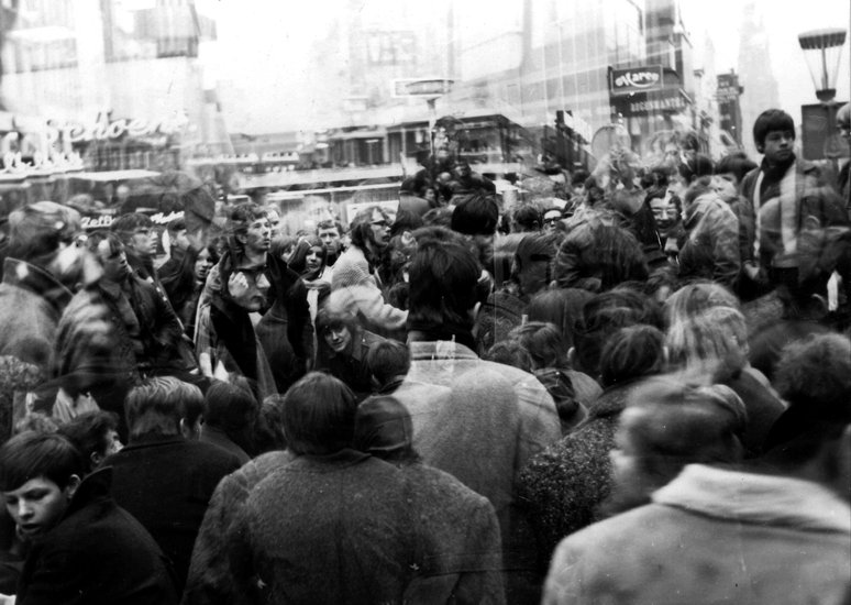 Double vision of demonstration