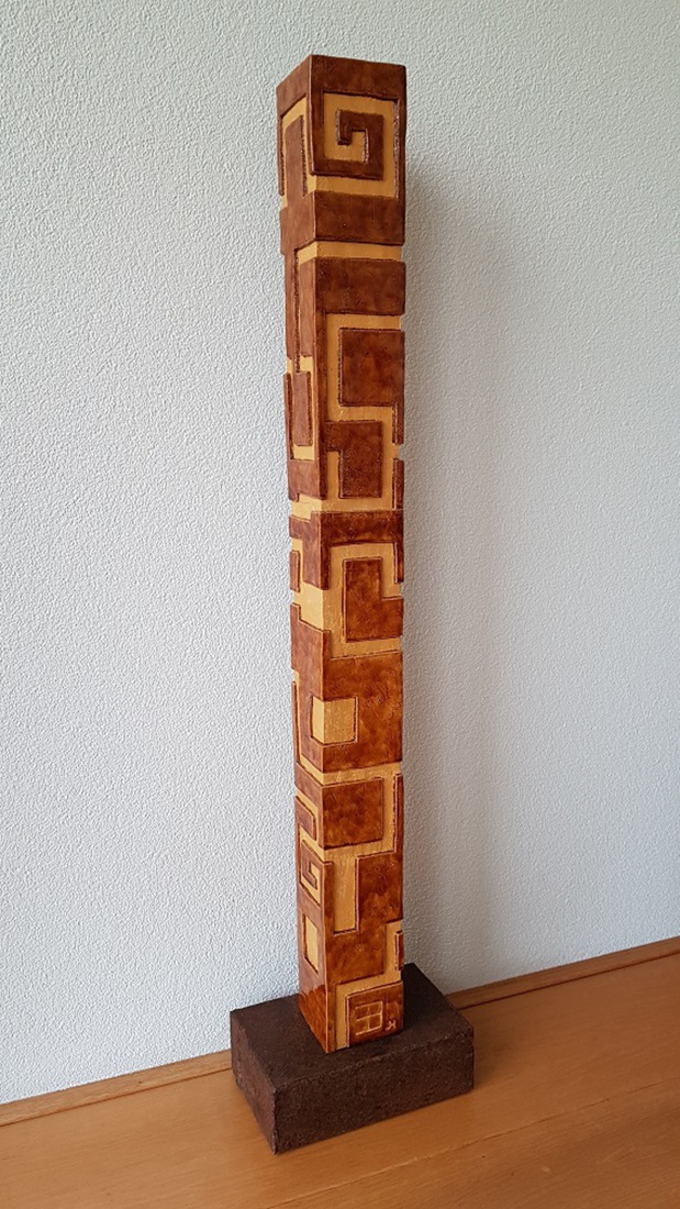 Pilaar 3 met Labyrint Effect