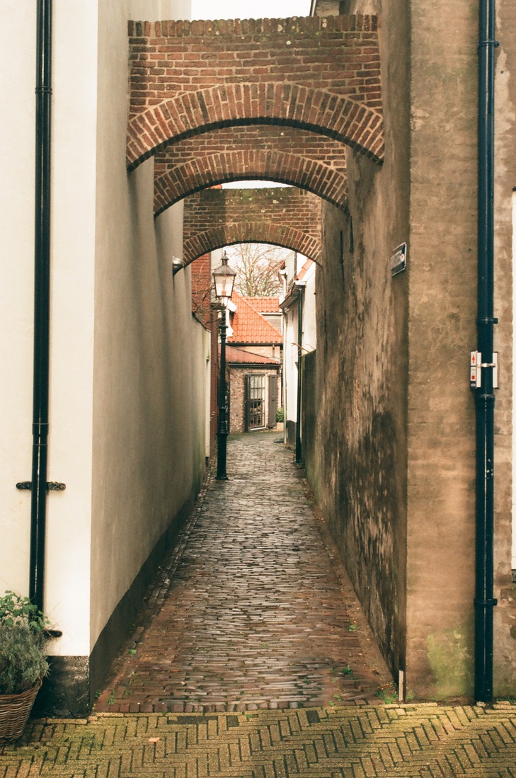 Een steegje in Harderwijk