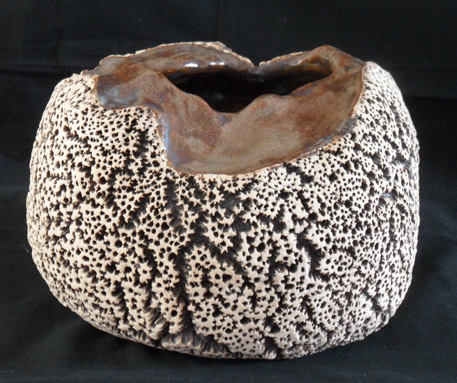 Bruine pot met glazuur