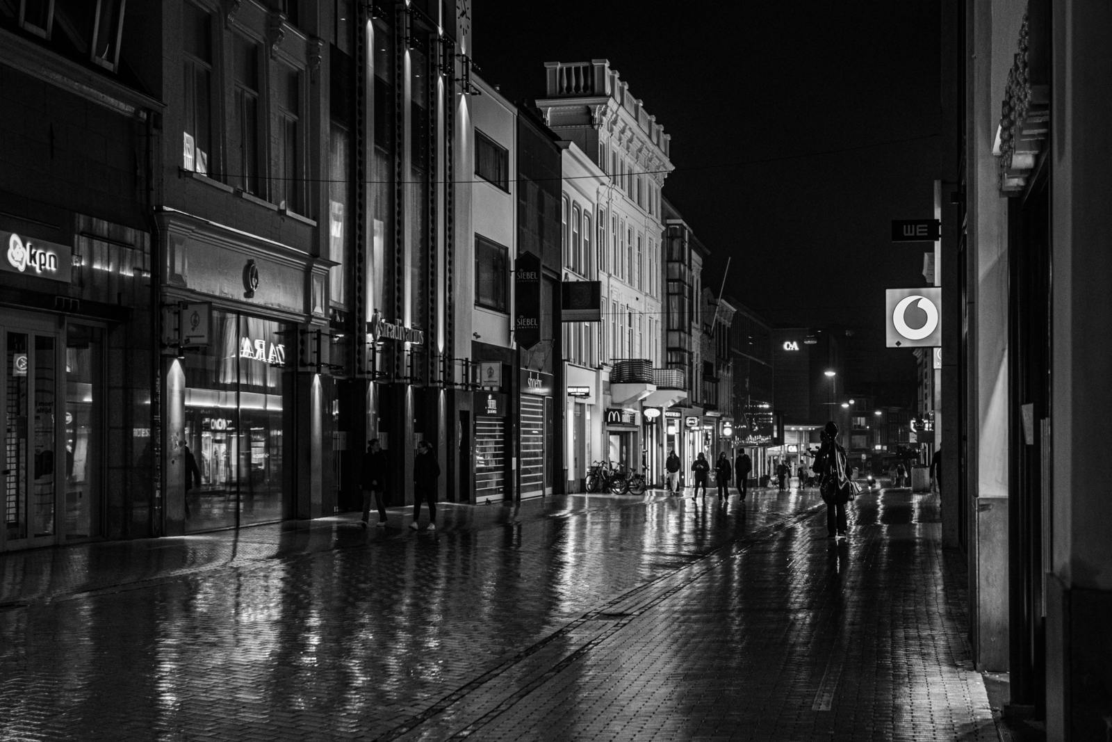 Rainy Night Groningen | Herestraat