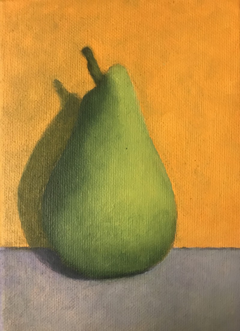 peer op oranje achtergrond