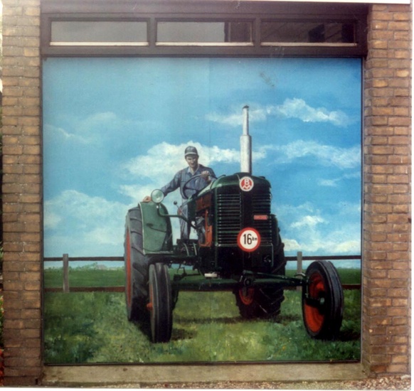 werk op een garagedeur